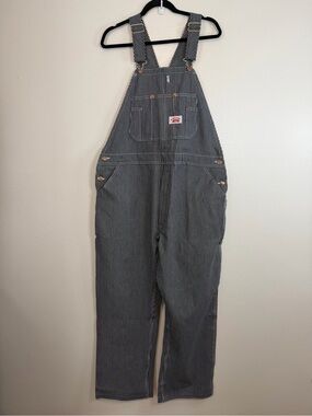 NWT Round House Bib Overalls Mens 42x30 Engineer Stripe Zip Fly